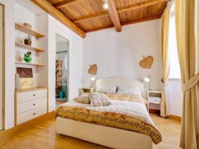 Il Mandorlo a Monti Rome
